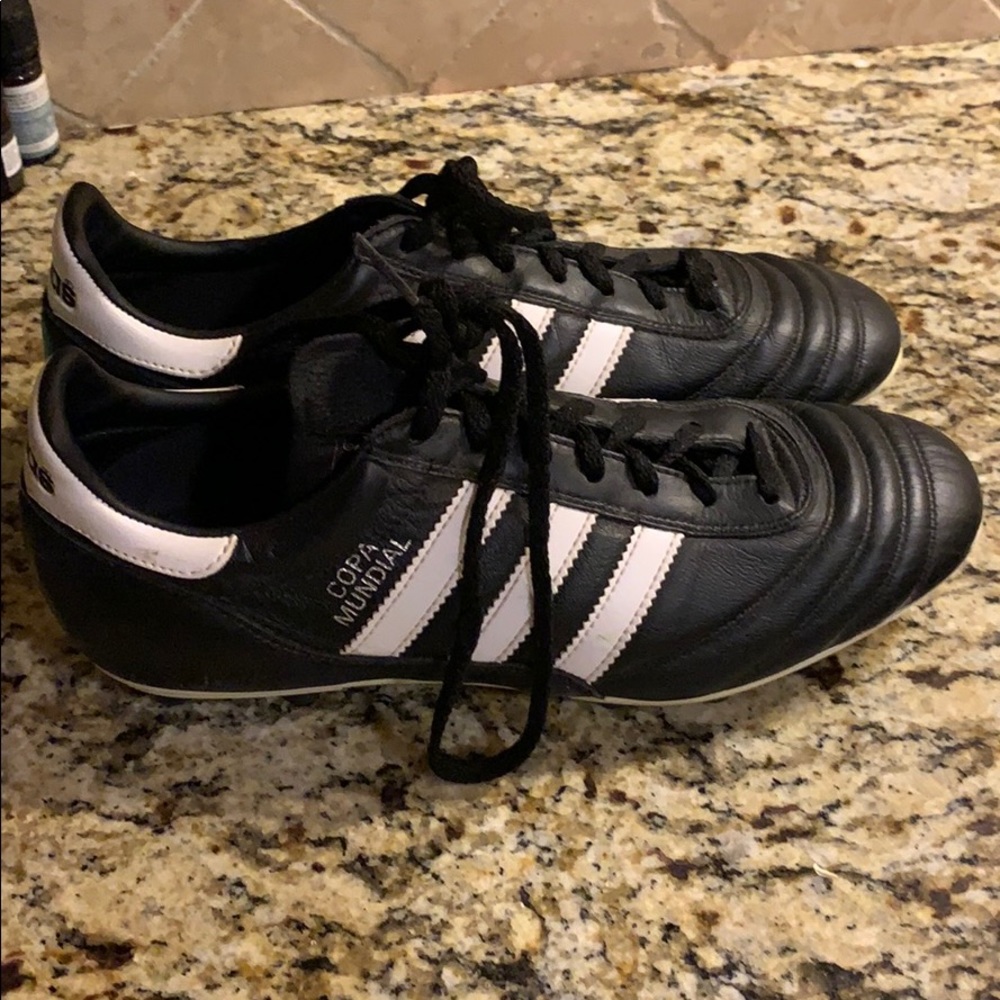 Men’s soccer cleats